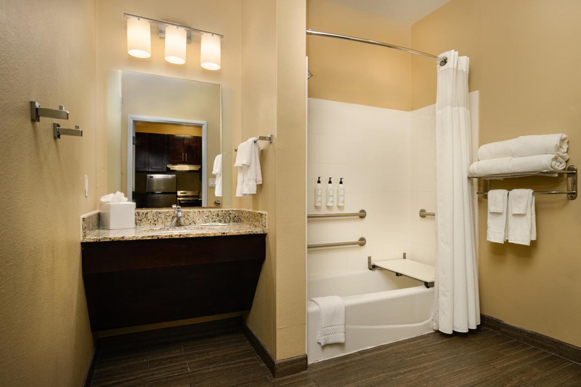 Towneplace Suites By Marriott Houston Galleria Area Exterior photo